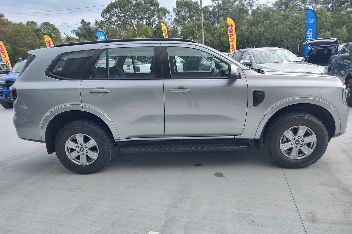 2024 Ford Everest Ambiente 2.0L