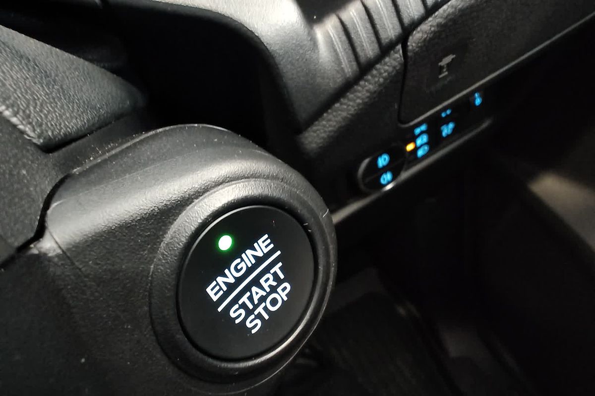 2024 Ford Everest Ambiente 2.0L