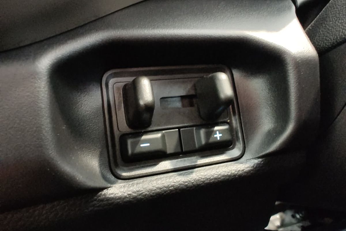 2024 Ford Everest Ambiente 2.0L