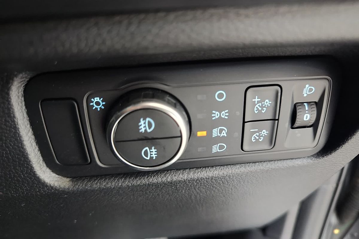 2024 Ford Everest Ambiente 2.0L