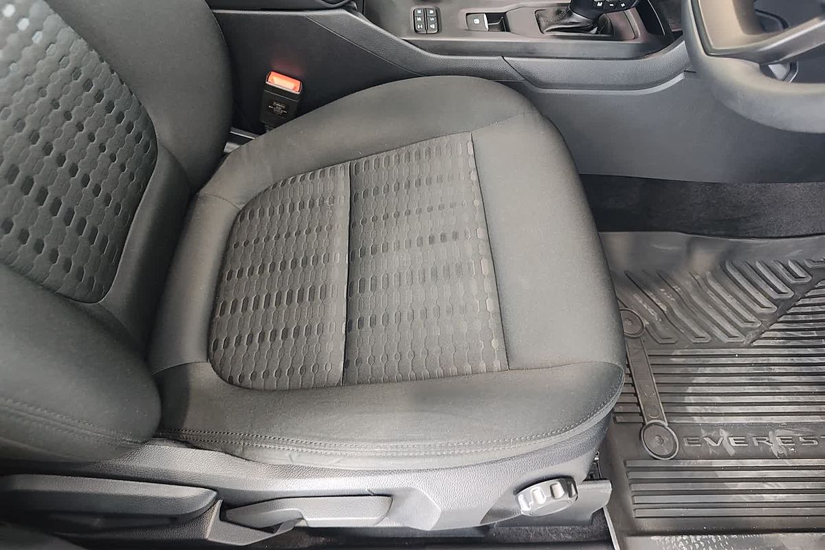 2024 Ford Everest Ambiente 2.0L