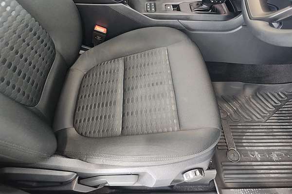 2024 Ford Everest Ambiente 2.0L