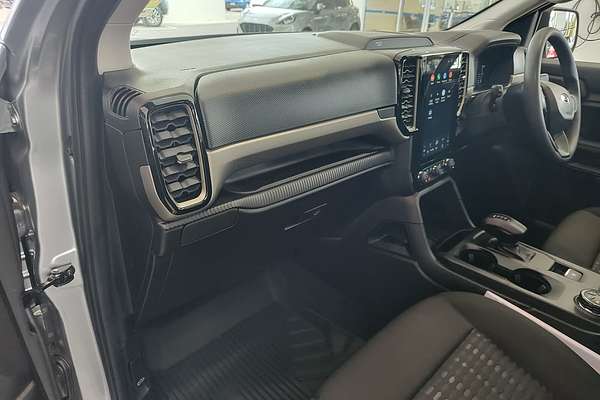 2024 Ford Everest Ambiente 2.0L