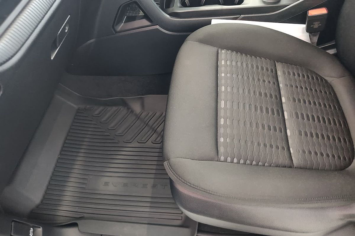 2024 Ford Everest Ambiente 2.0L