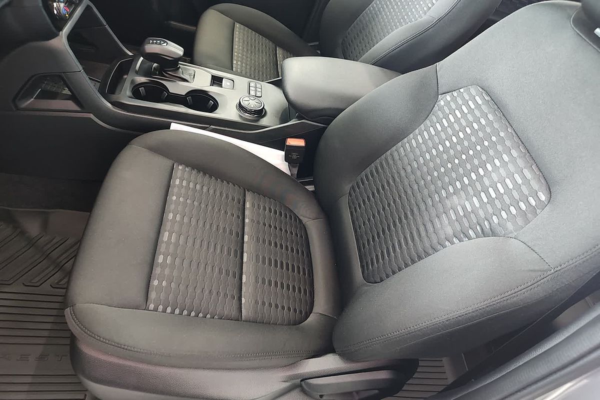 2024 Ford Everest Ambiente 2.0L