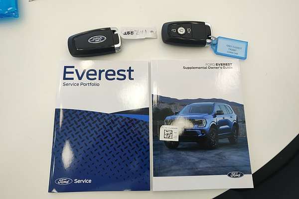 2024 Ford Everest Ambiente 2.0L