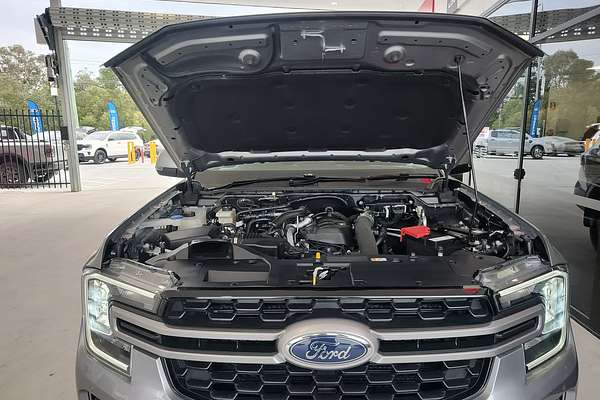 2024 Ford Everest Ambiente 2.0L