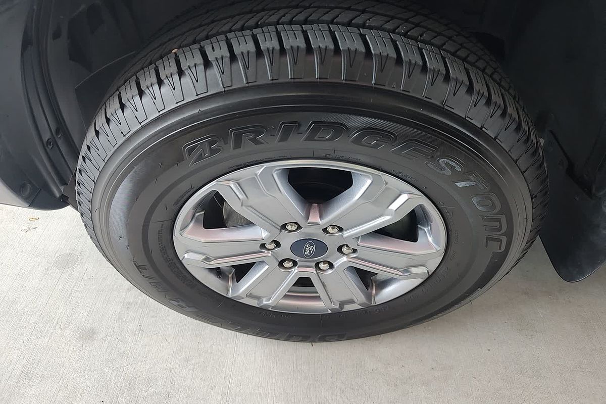 2024 Ford Everest Ambiente 2.0L