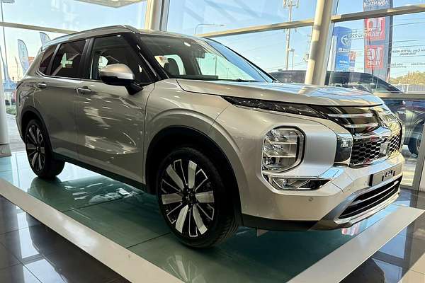 2025 Mitsubishi Outlander Aspire ZM