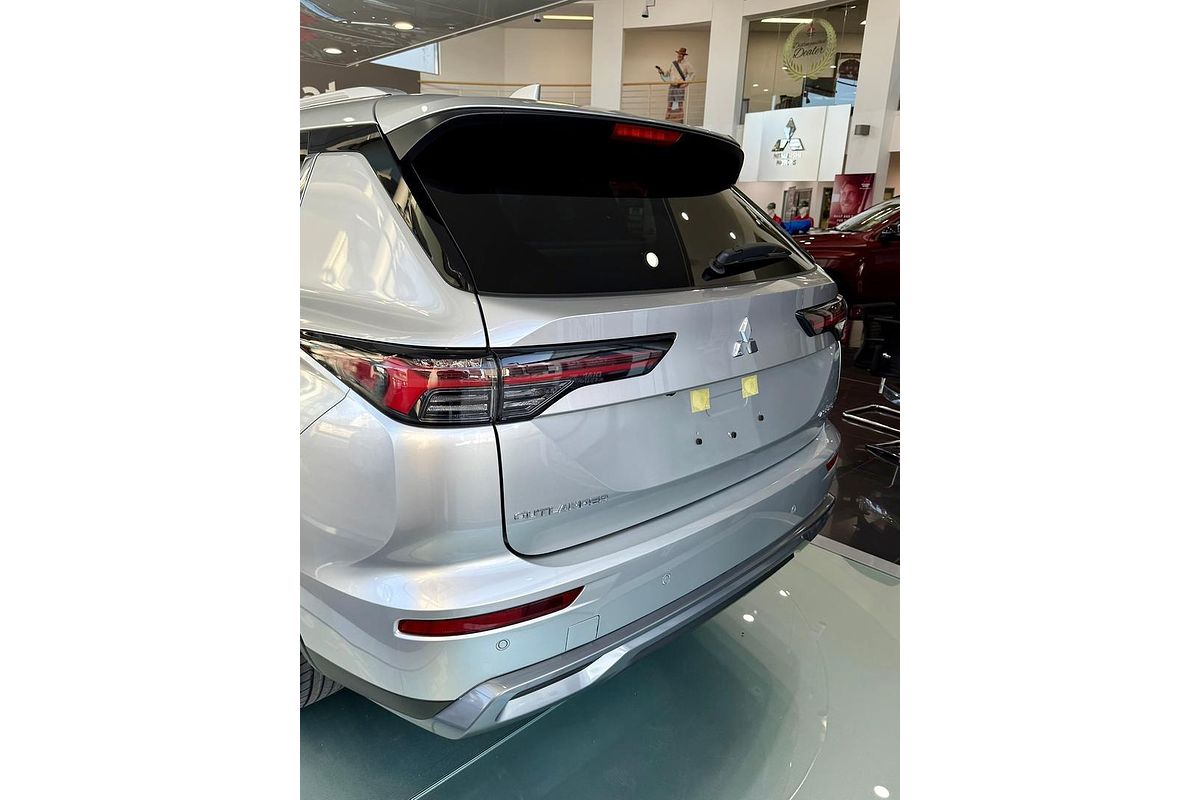 2025 Mitsubishi Outlander Aspire ZM