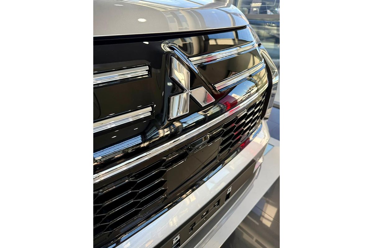 2025 Mitsubishi Outlander Aspire ZM