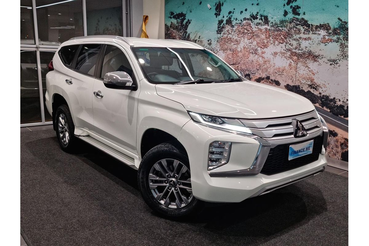 2024 Mitsubishi Pajero Sport GLX QF