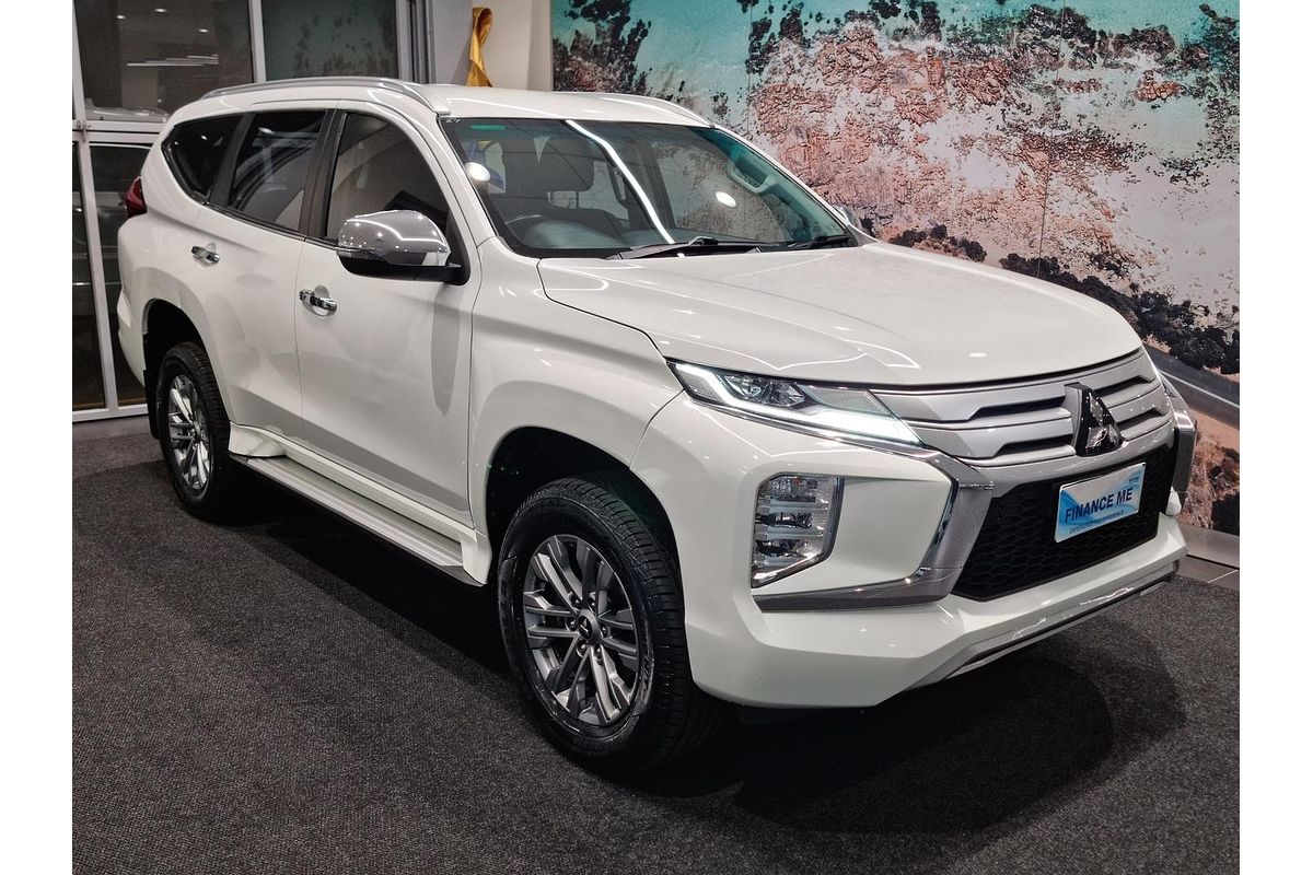 2024 Mitsubishi Pajero Sport GLX QF