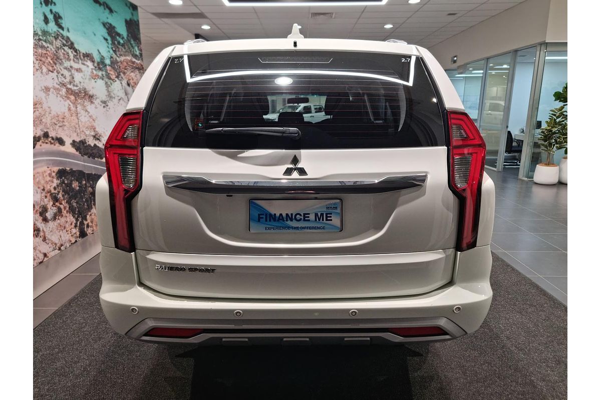 2024 Mitsubishi Pajero Sport GLX QF
