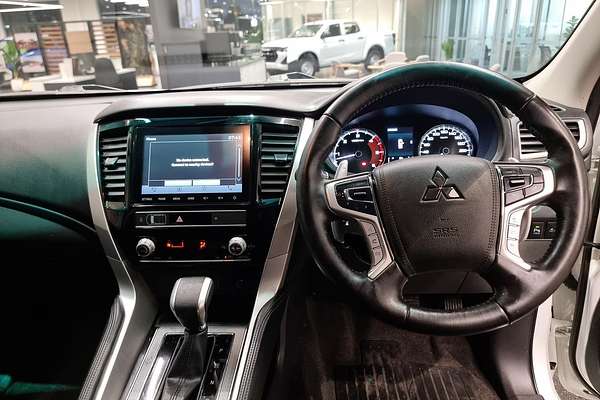 2024 Mitsubishi Pajero Sport GLX QF