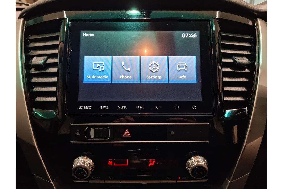 2024 Mitsubishi Pajero Sport GLX QF