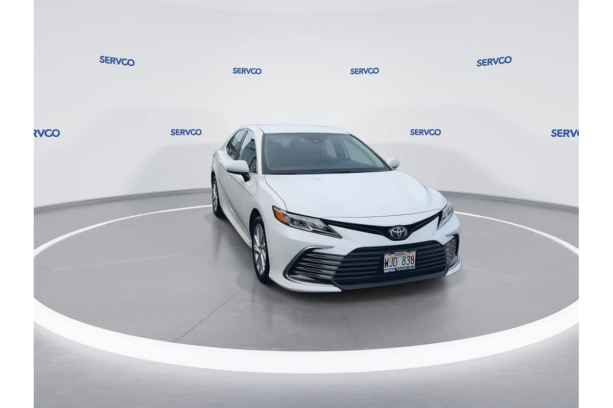 2022 Toyota Camry LE