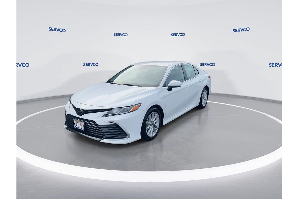 2022 Toyota Camry LE
