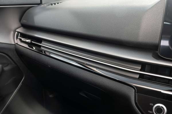 2025 Kia Sportage SX NQ5 PE