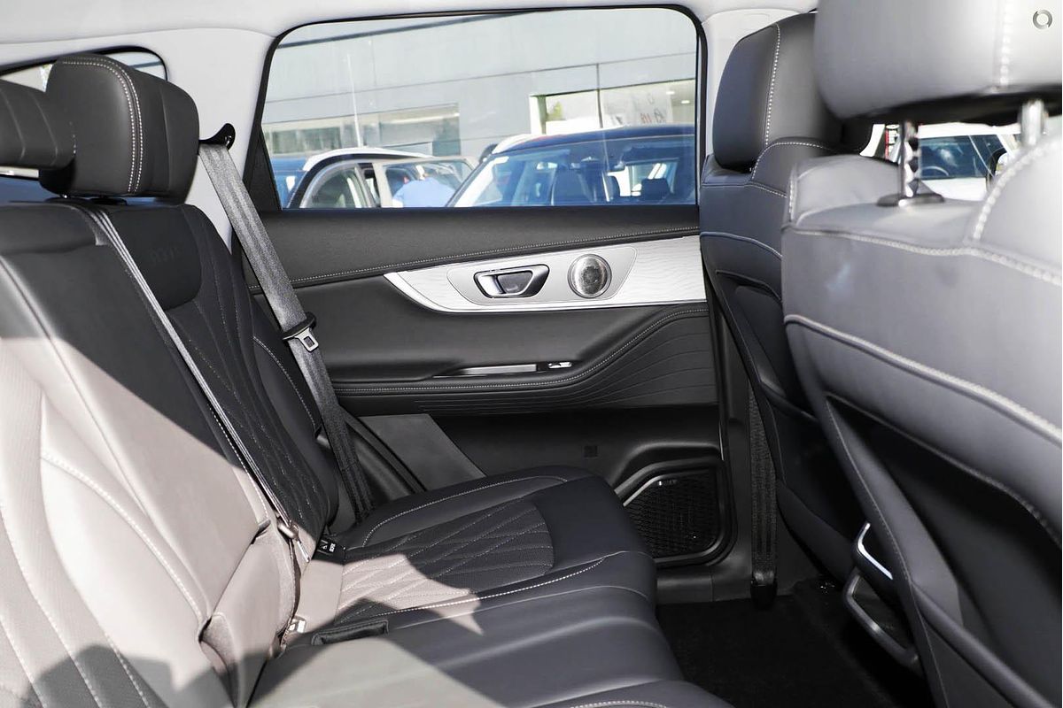 2025 Chery Tiggo 8 Pro Max Urban