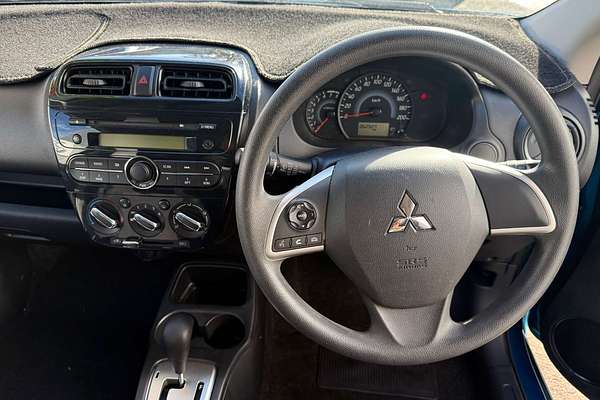 2016 Mitsubishi Mirage ES LA