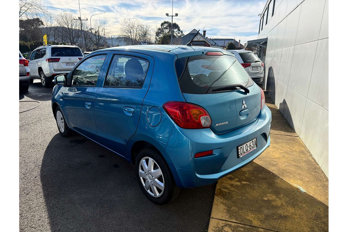 2016 Mitsubishi Mirage ES LA