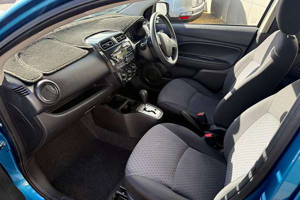 2016 Mitsubishi Mirage ES LA