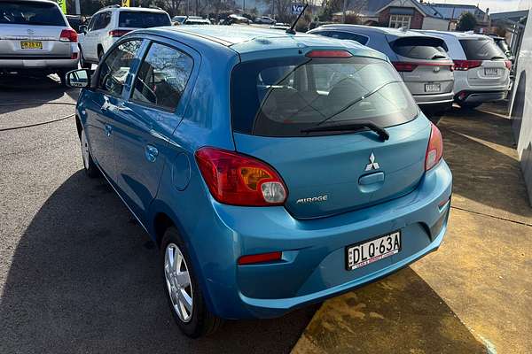 2016 Mitsubishi Mirage ES LA