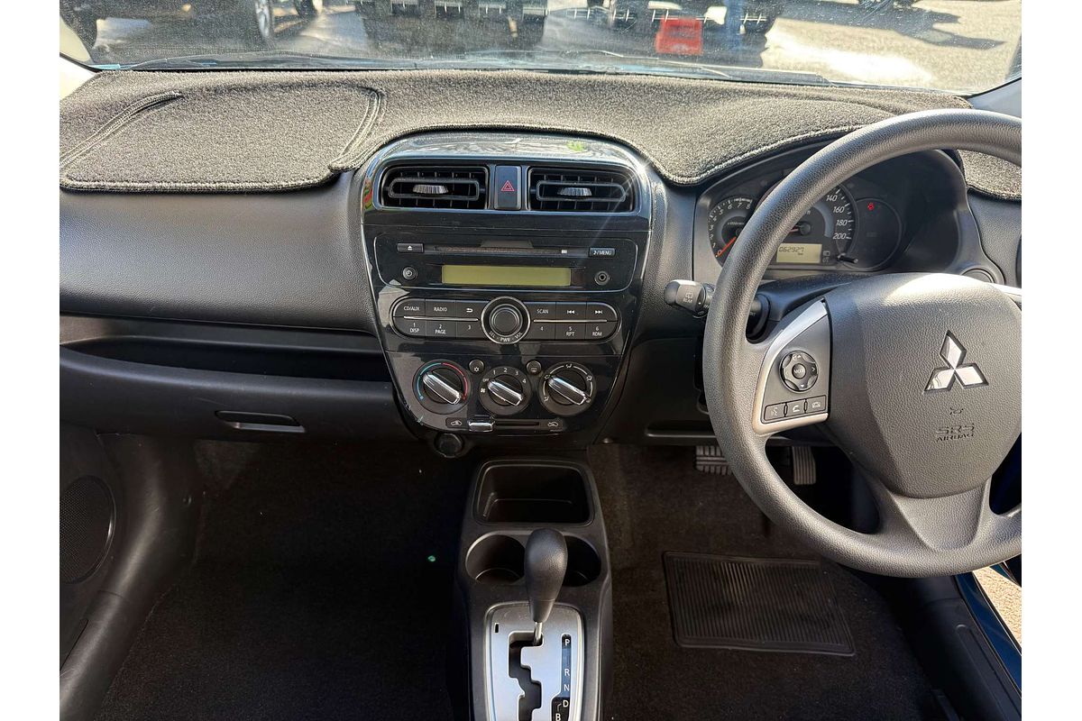 2016 Mitsubishi Mirage ES LA