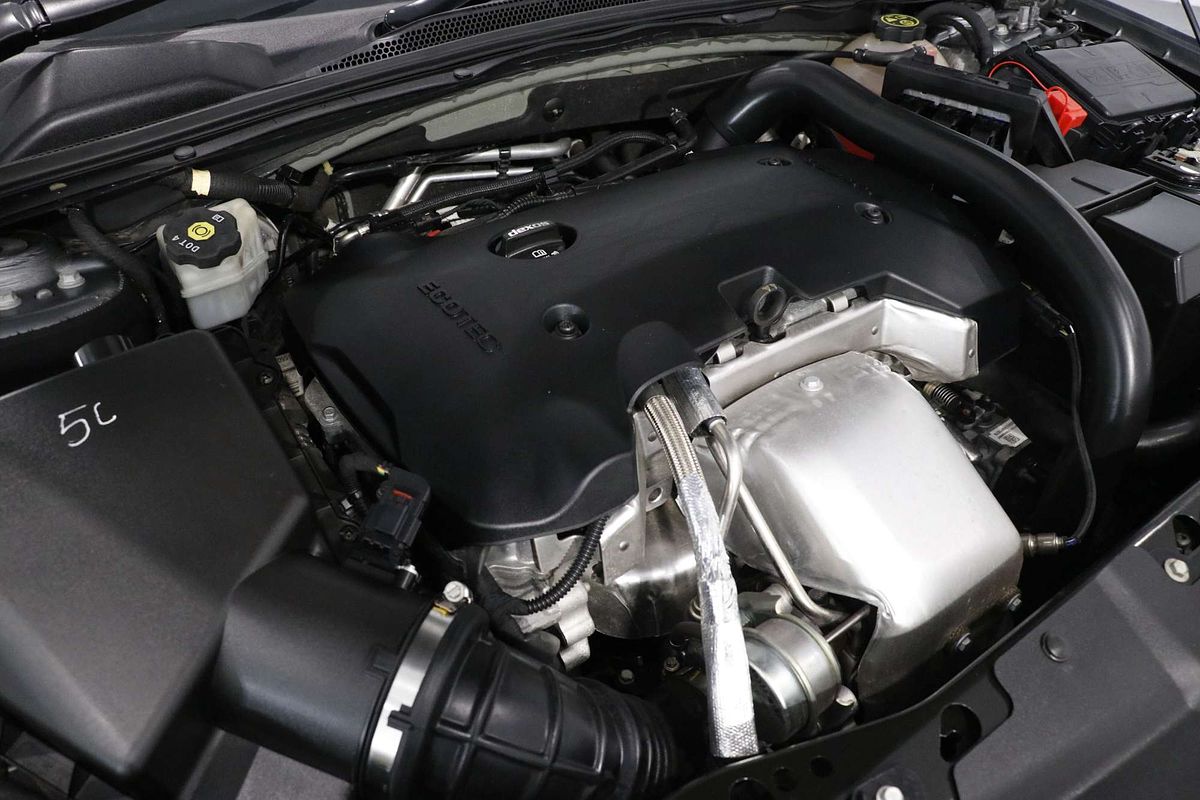 2020 Holden Commodore LT ZB