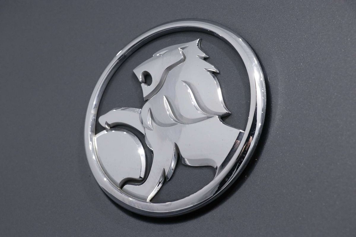 2020 Holden Commodore LT ZB