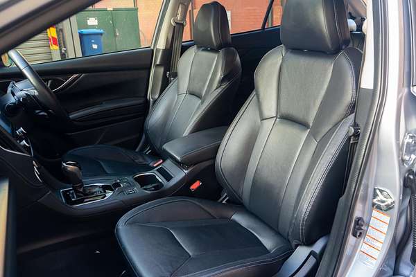 2017 Subaru Impreza 2.0i-S G5
