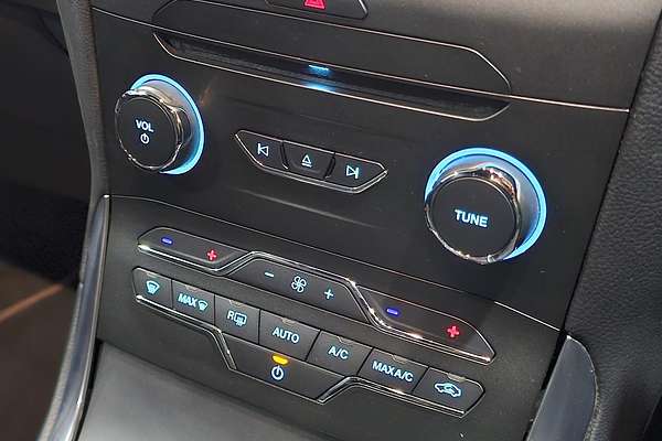 2019 Ford Endura ST-Line CA