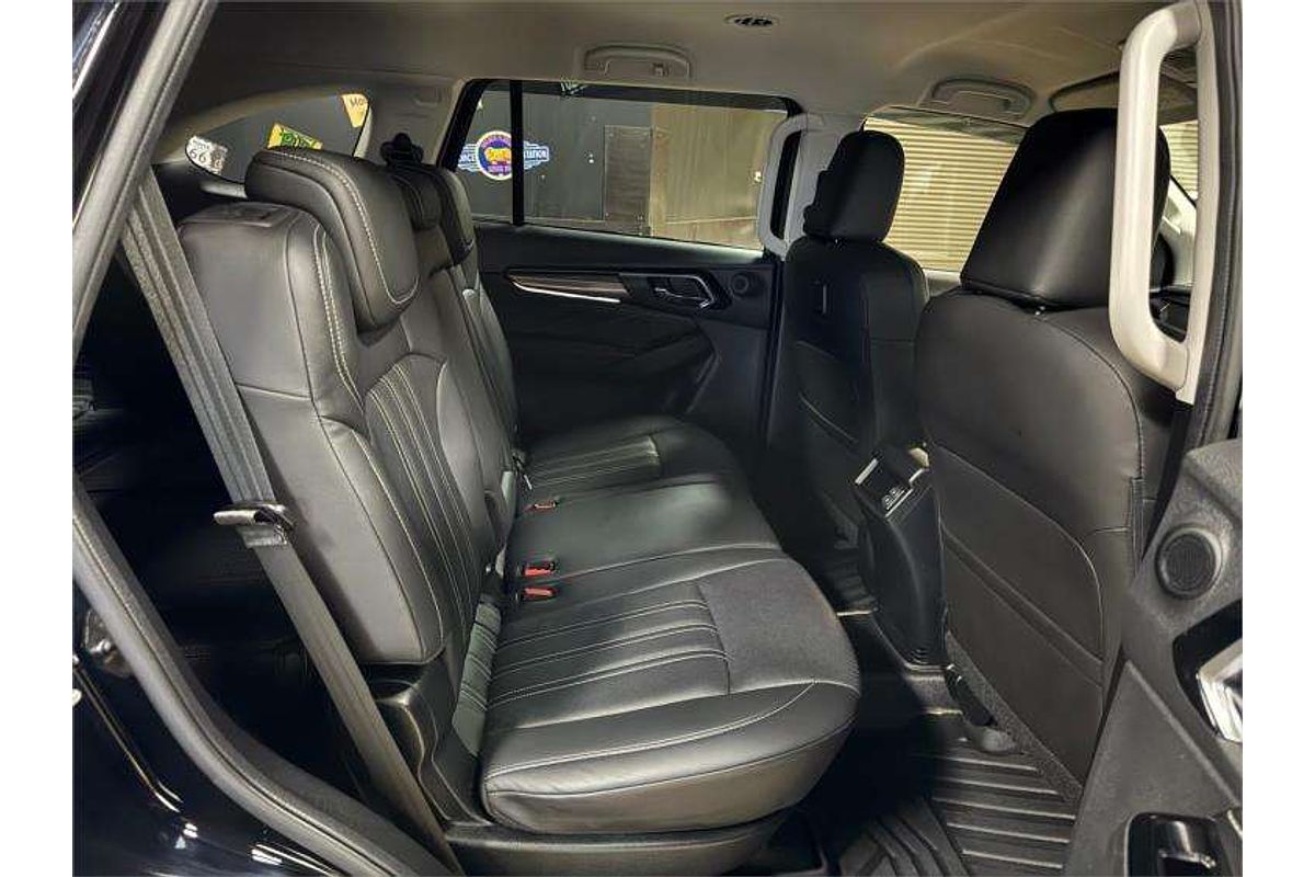 2023 Isuzu MU-X LS-T