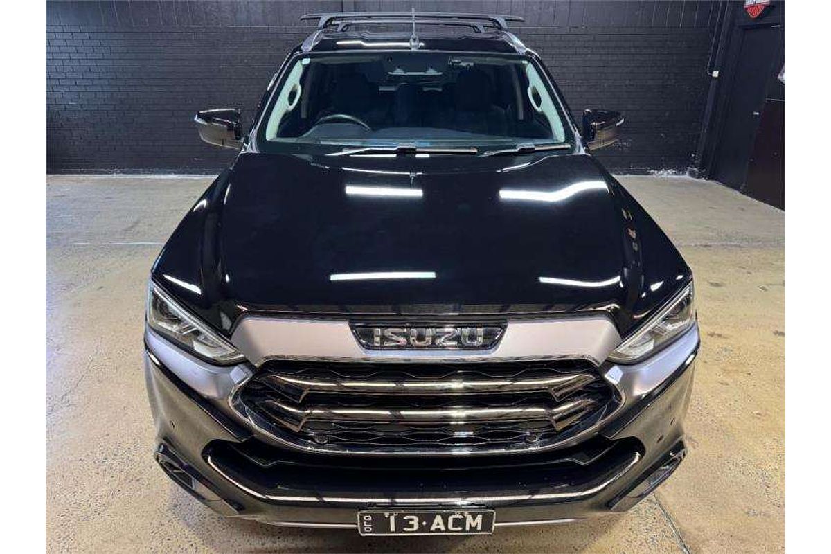 2023 Isuzu MU-X LS-T