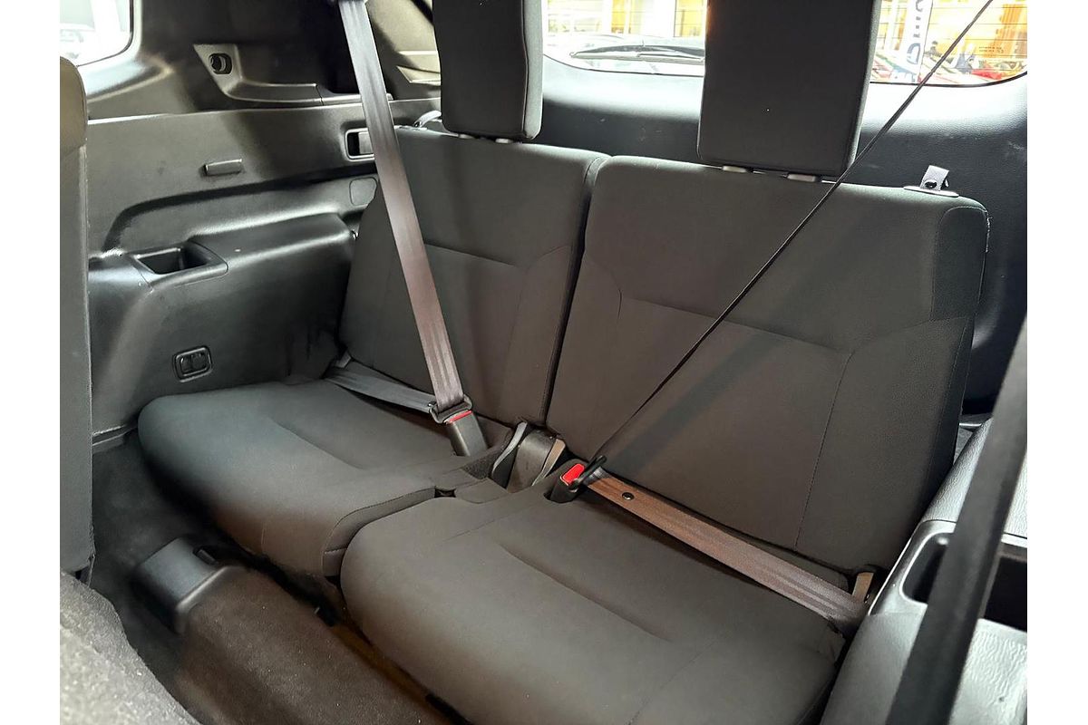 2024 Mitsubishi Outlander ES ZM