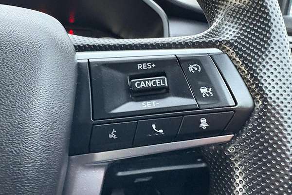 2024 Mitsubishi Outlander ES ZM
