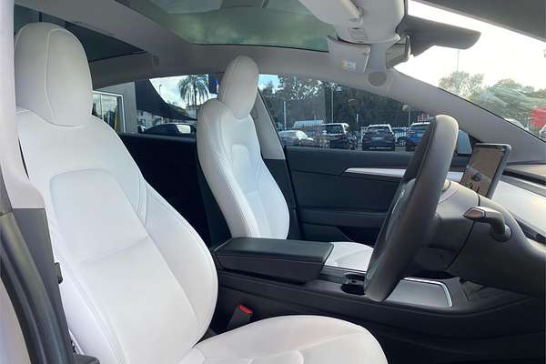 2022 Tesla Model 3 Performance