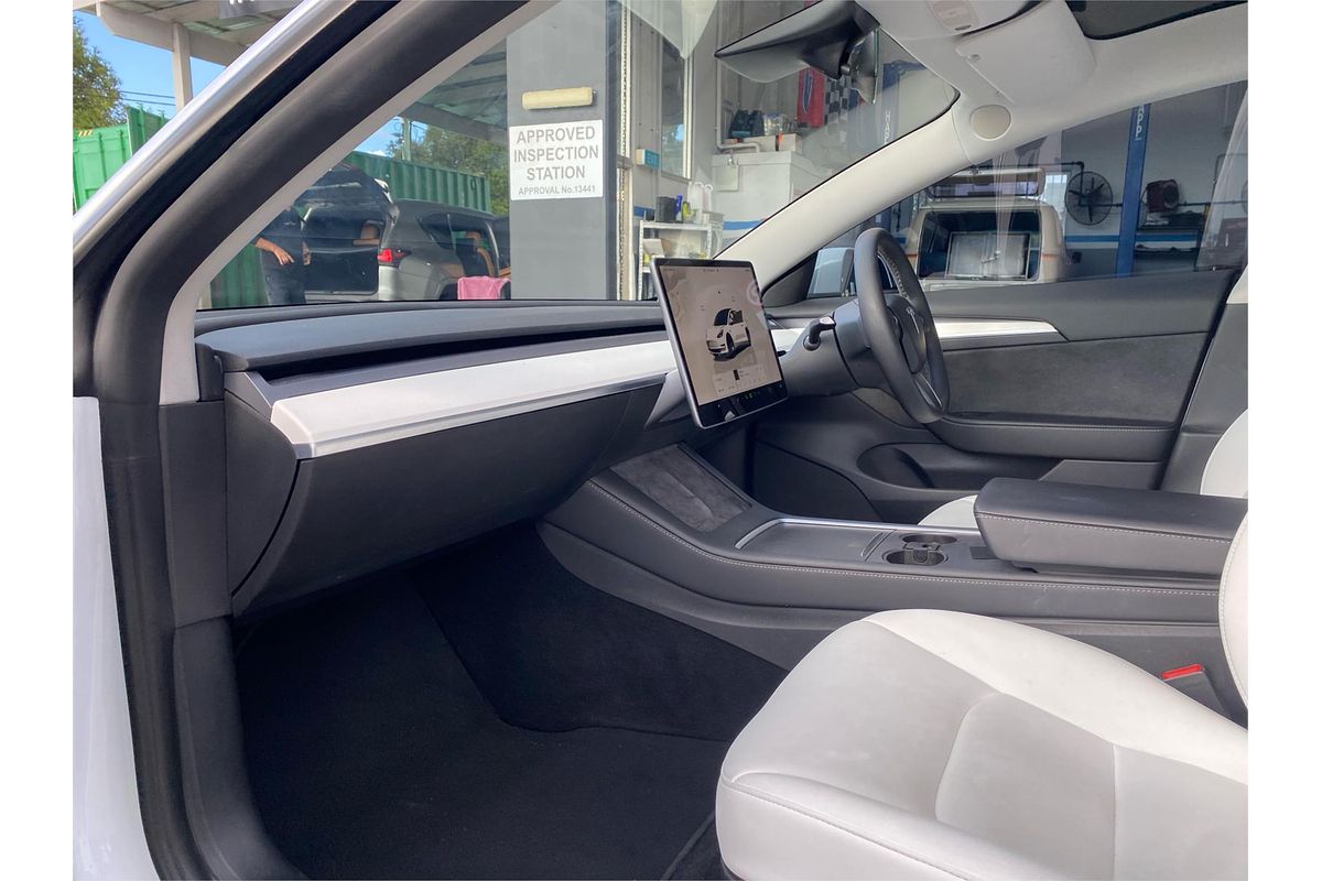 2022 Tesla Model 3 Performance