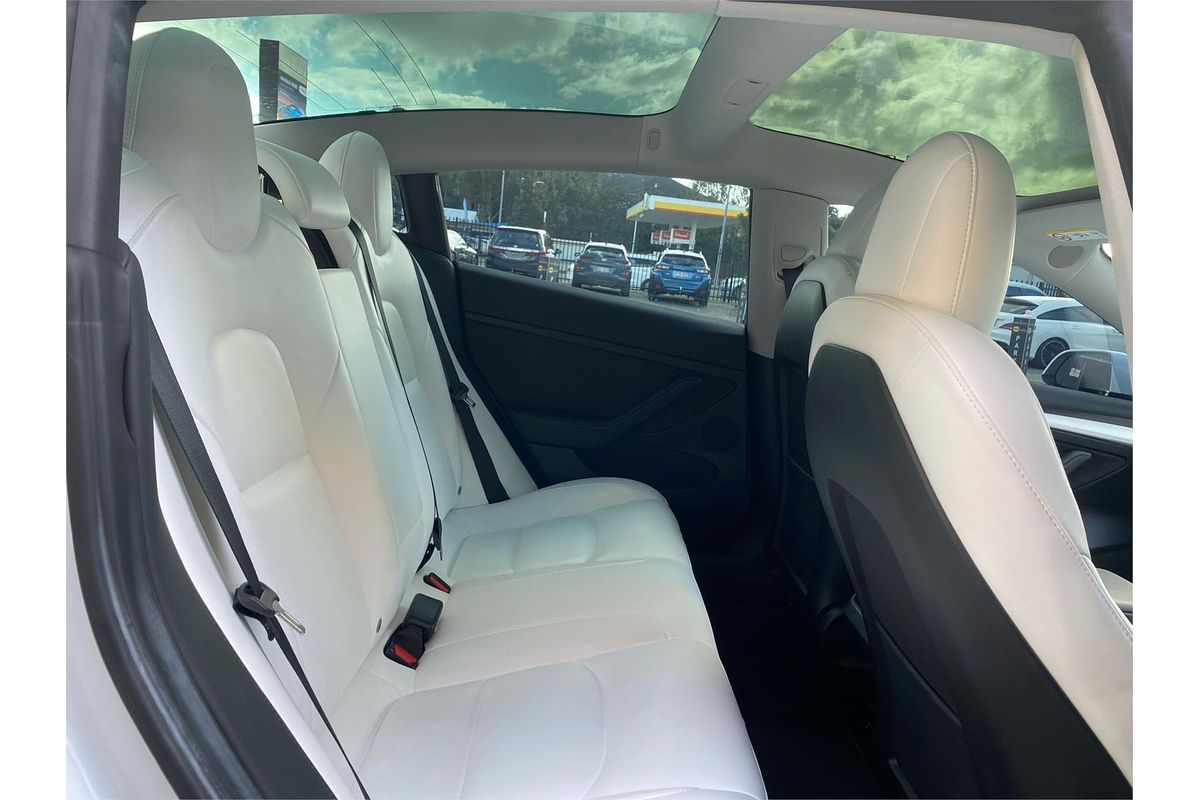 2022 Tesla Model 3 Performance