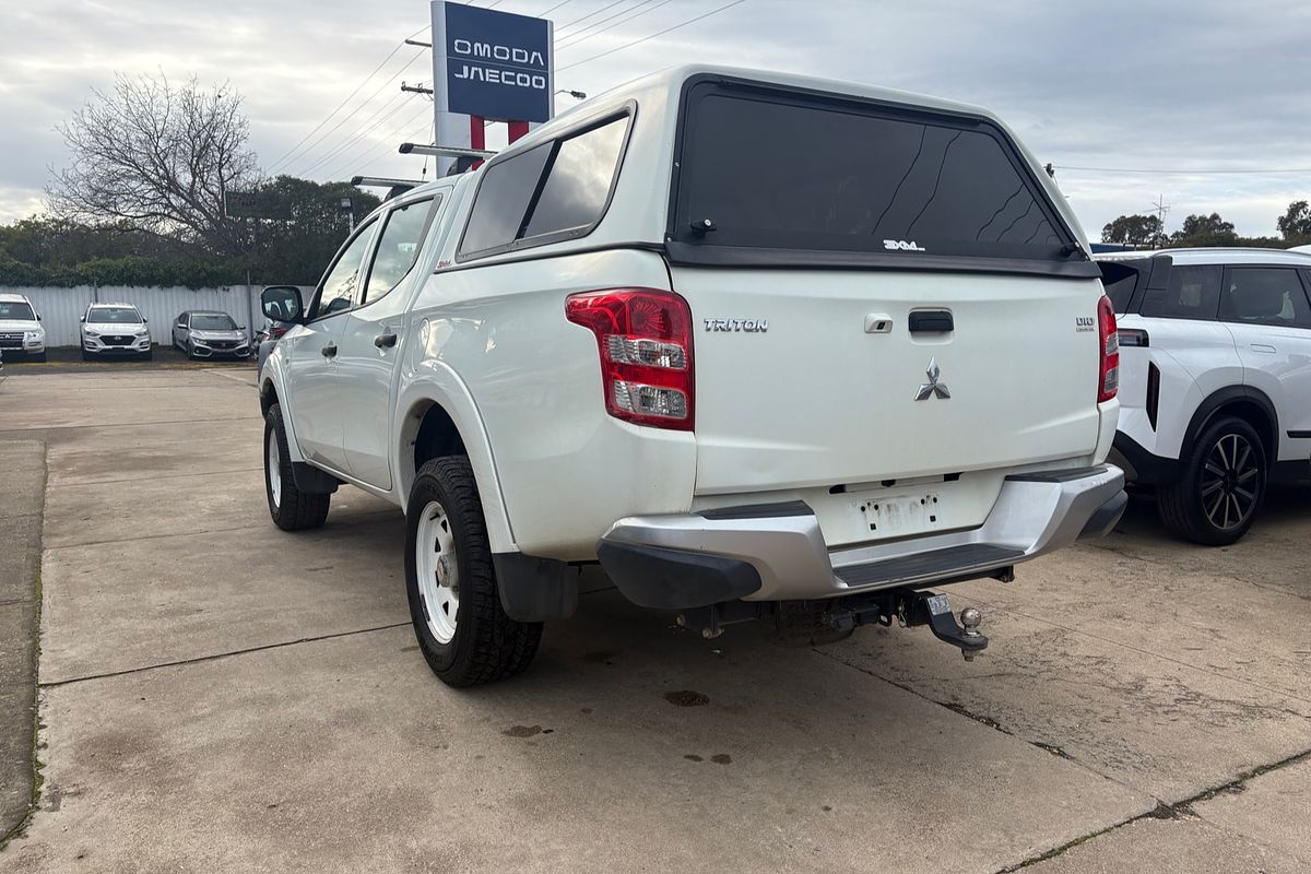 2018 Mitsubishi Triton GLX MQ 4X4