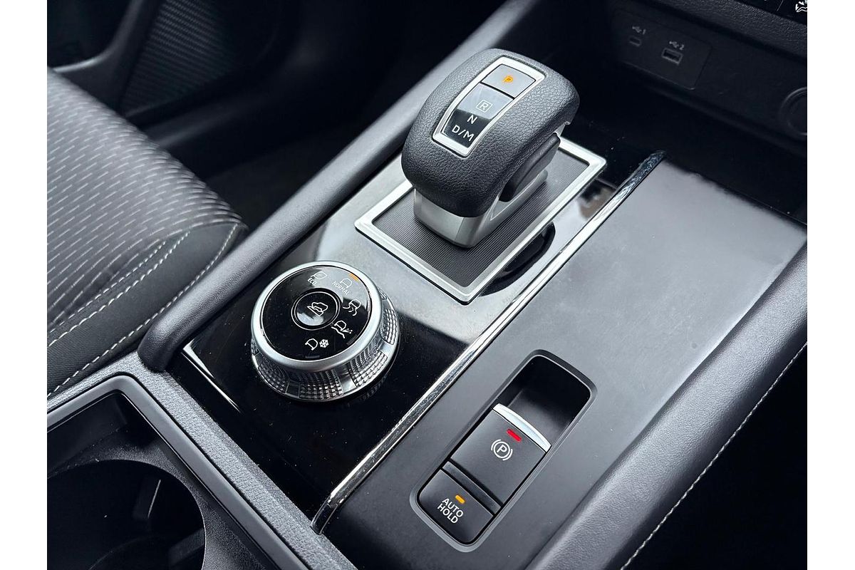 2024 Mitsubishi Outlander ES ZM