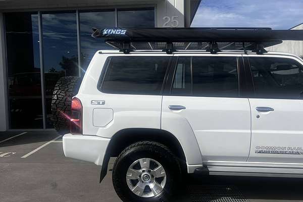 2012 Nissan Patrol ST GU 8
