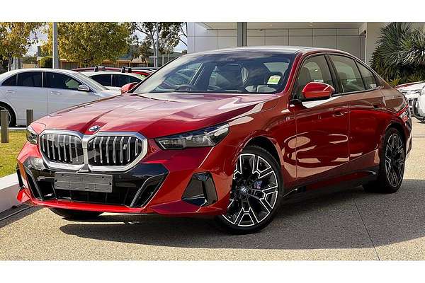 2025 BMW i5 eDrive40 M Sport G60