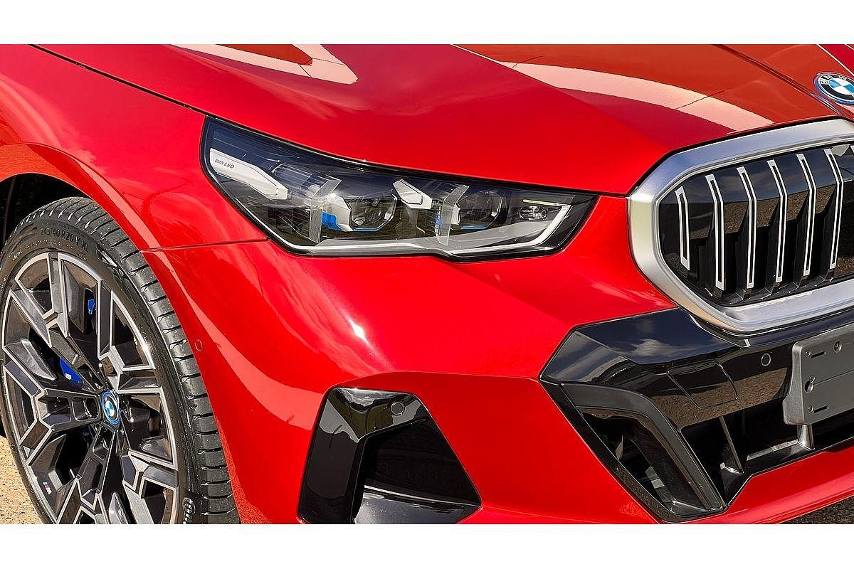 2025 BMW i5 eDrive40 M Sport G60