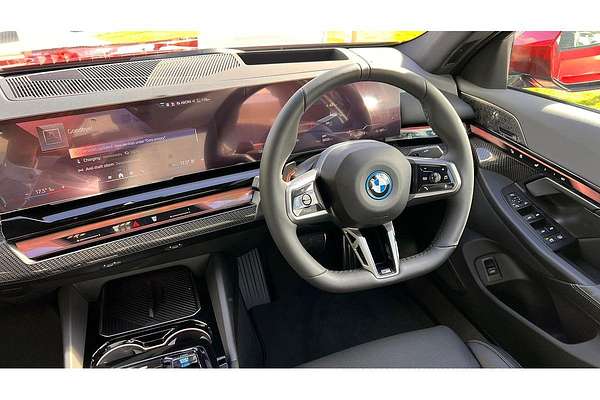 2025 BMW i5 eDrive40 M Sport G60