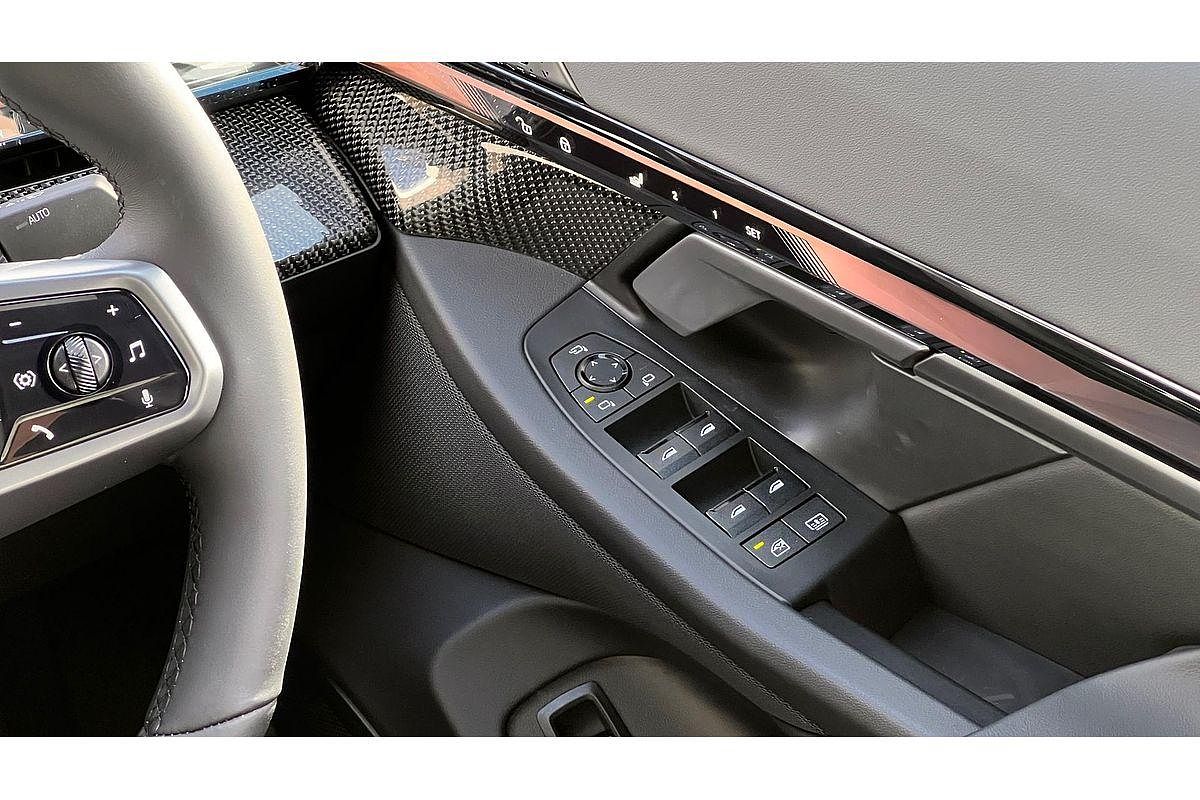 2025 BMW i5 eDrive40 M Sport G60