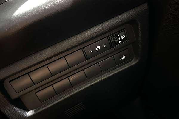 2021 Mitsubishi Outlander ES ZM