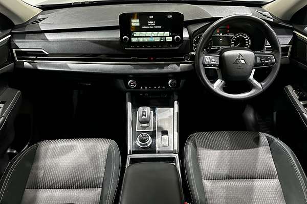 2021 Mitsubishi Outlander ES ZM