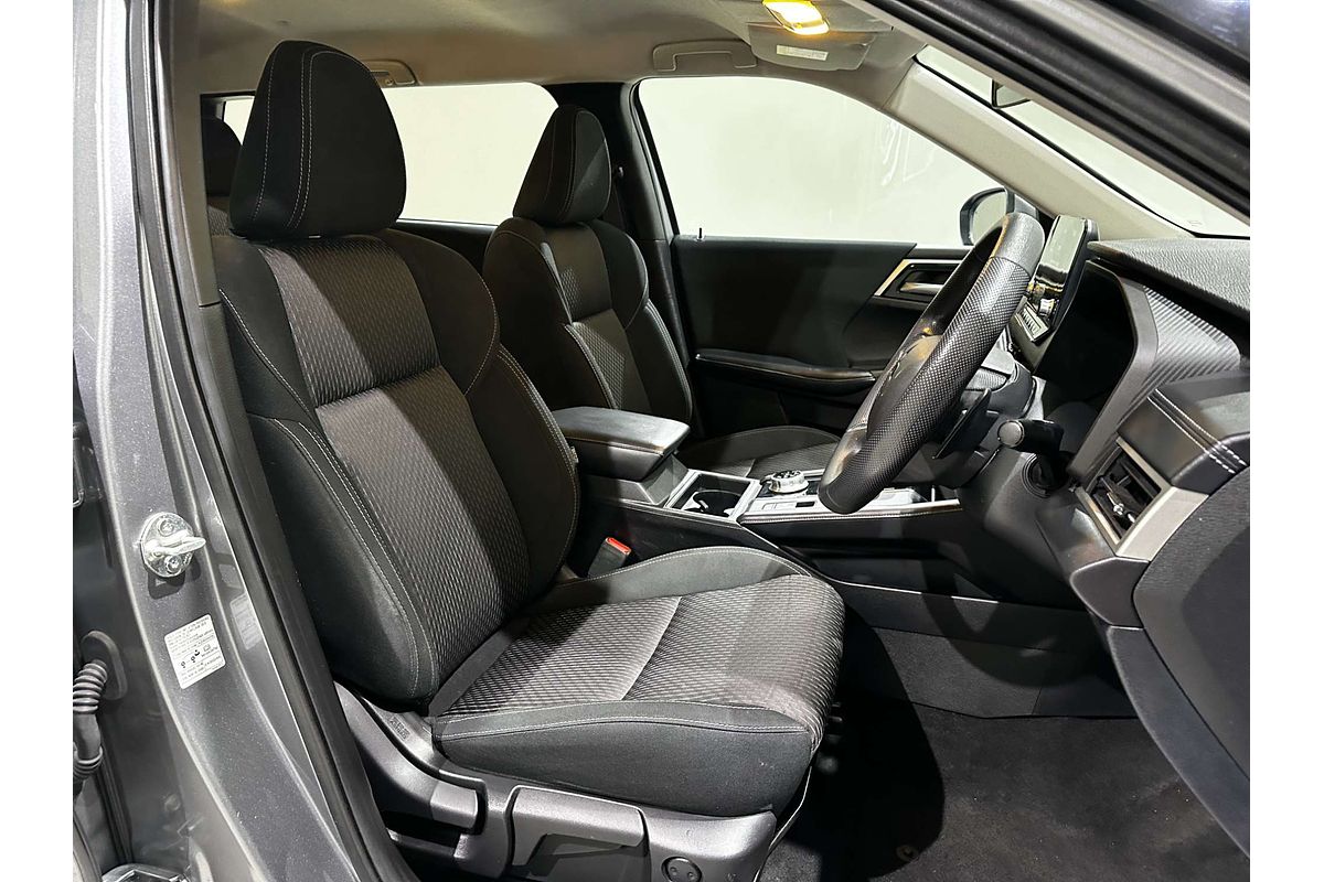 2021 Mitsubishi Outlander ES ZM